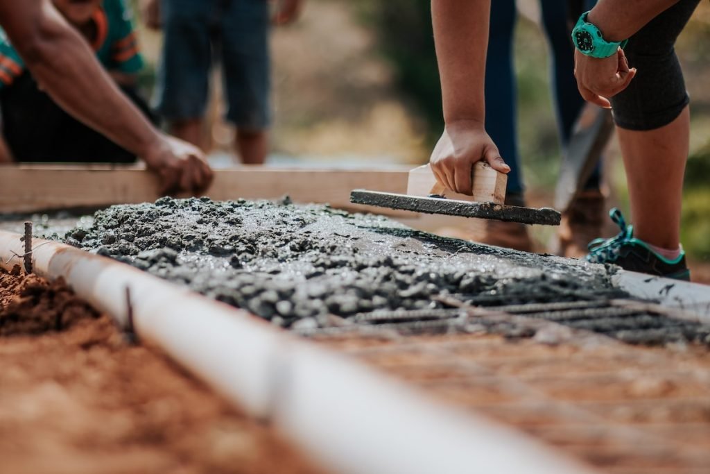 pexels rodolfo quiros 2219024 1024x683 - Building a Solid Foundation: 6 Vital Tips for Finding the Right Contractor for Light Commercial Construction