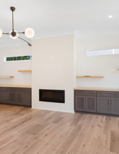 Beautiful custom-built Grove estate sunset view