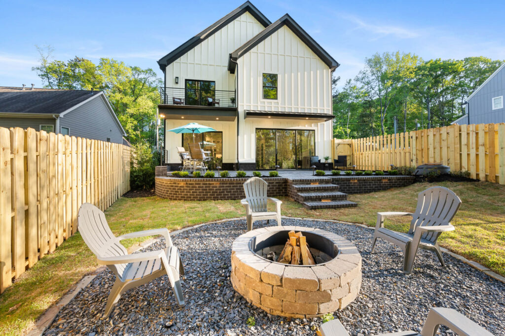 atlanta custom home builder backyard fire pit